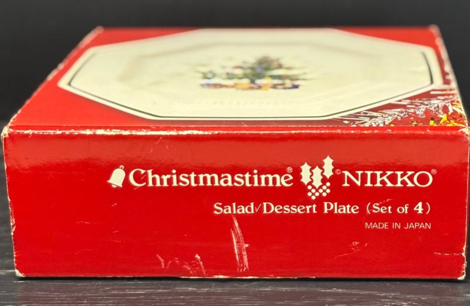 Nikko Happy Holidays Christmas Tree Theme 4 Piece Salad Plates New