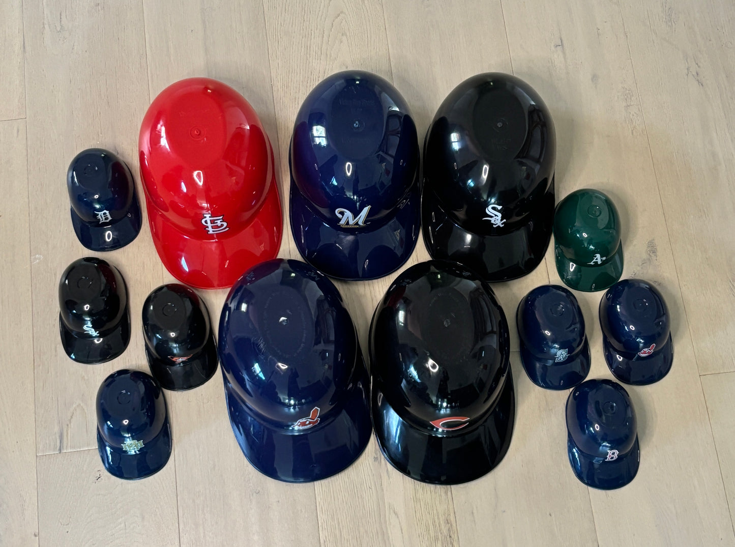Lot of Major League Baseball Replica Ice Cream Dessert Serving Helmets