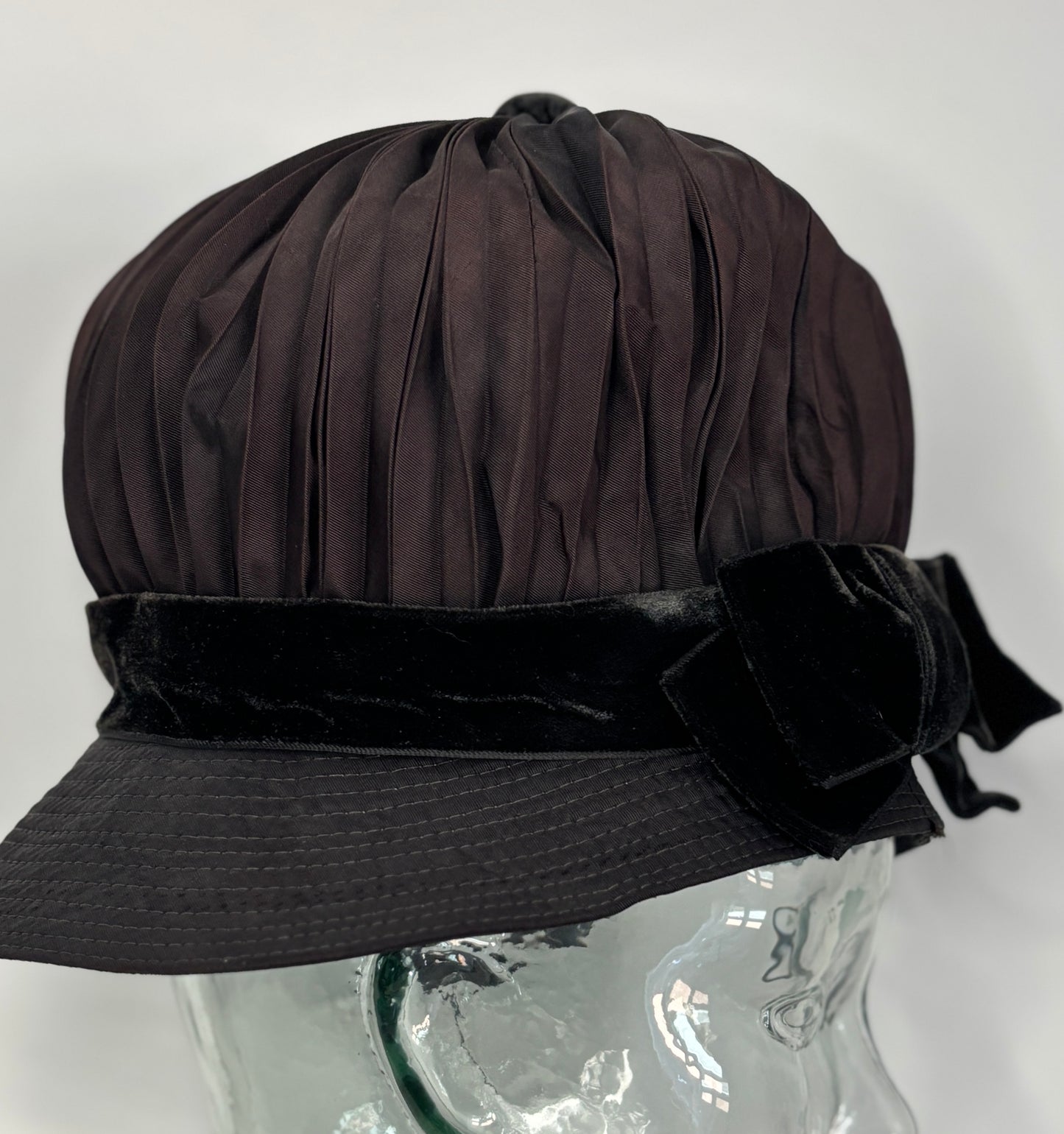 Yvonne Thisdale Salon Elegante iridescent Velvet Cloche