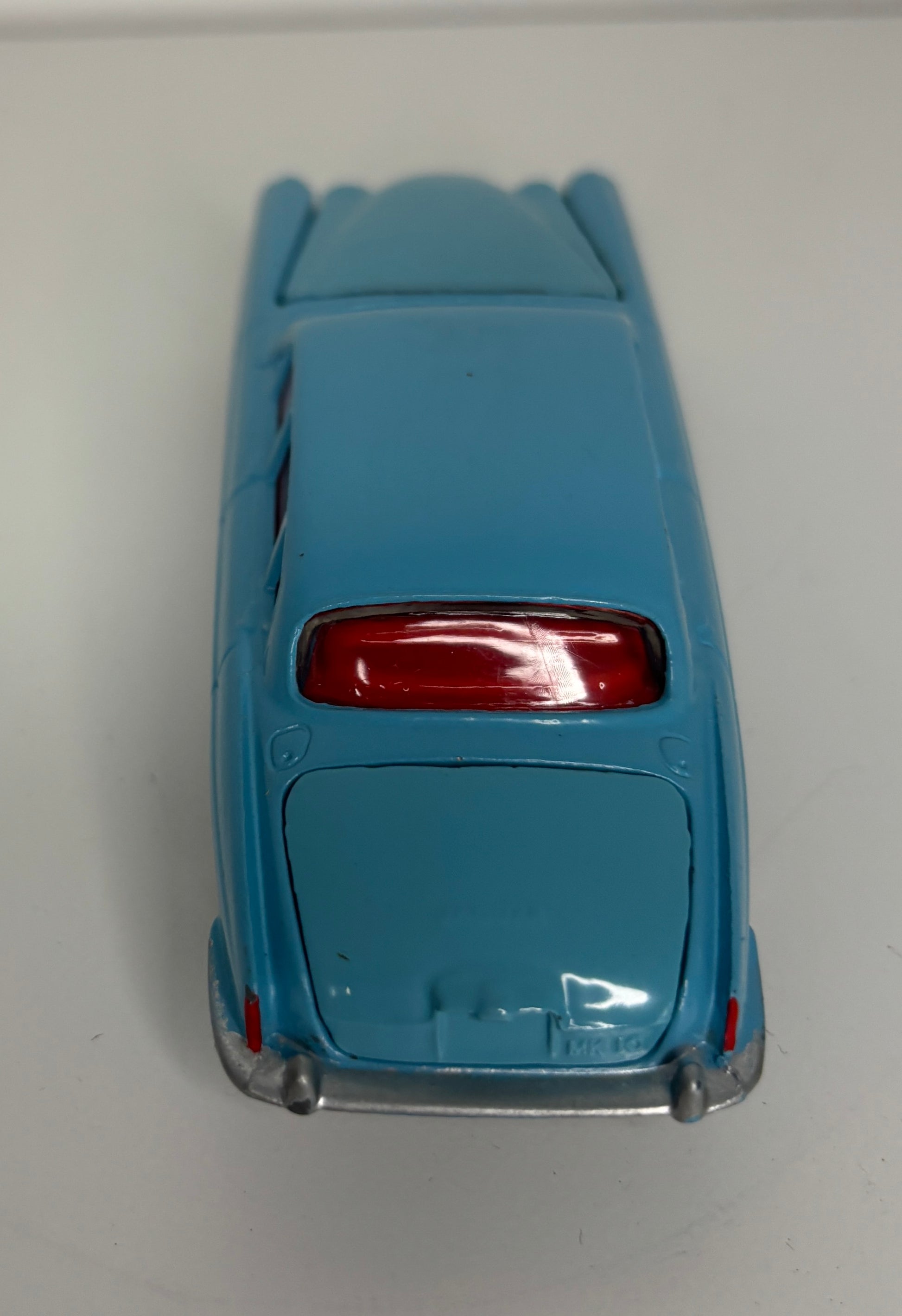Corgi Toys Jaguar Mark X Saloon Die-Cast Car 238