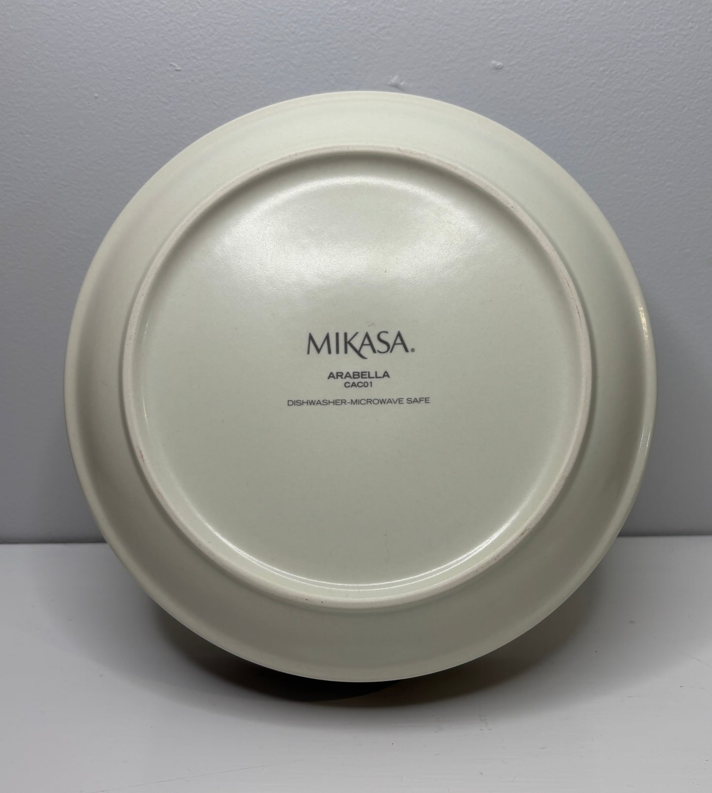 Mikasa Aramella plate on a gray background