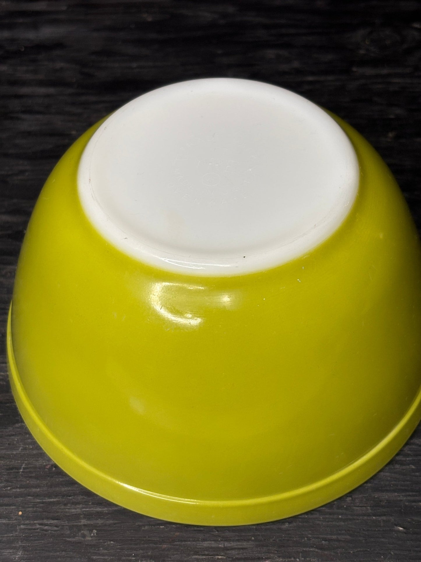 Avocado Green Pyrex Nesting Bowl