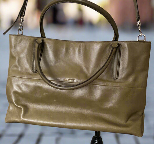 Coach Borough Green Leather Bag Handbag Purse