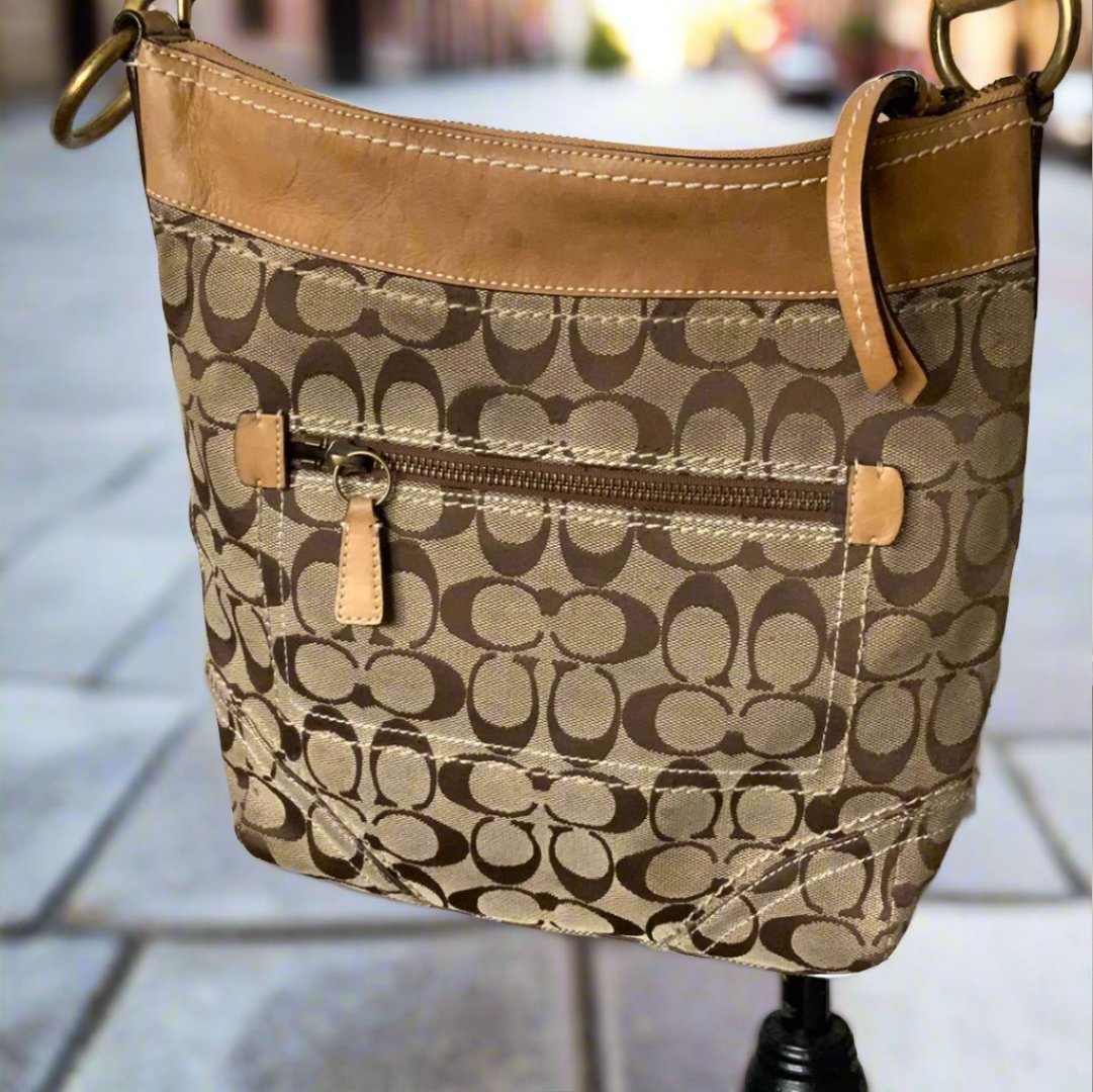 Coach Signature Crossbody Jacquard Purse L0618-10403