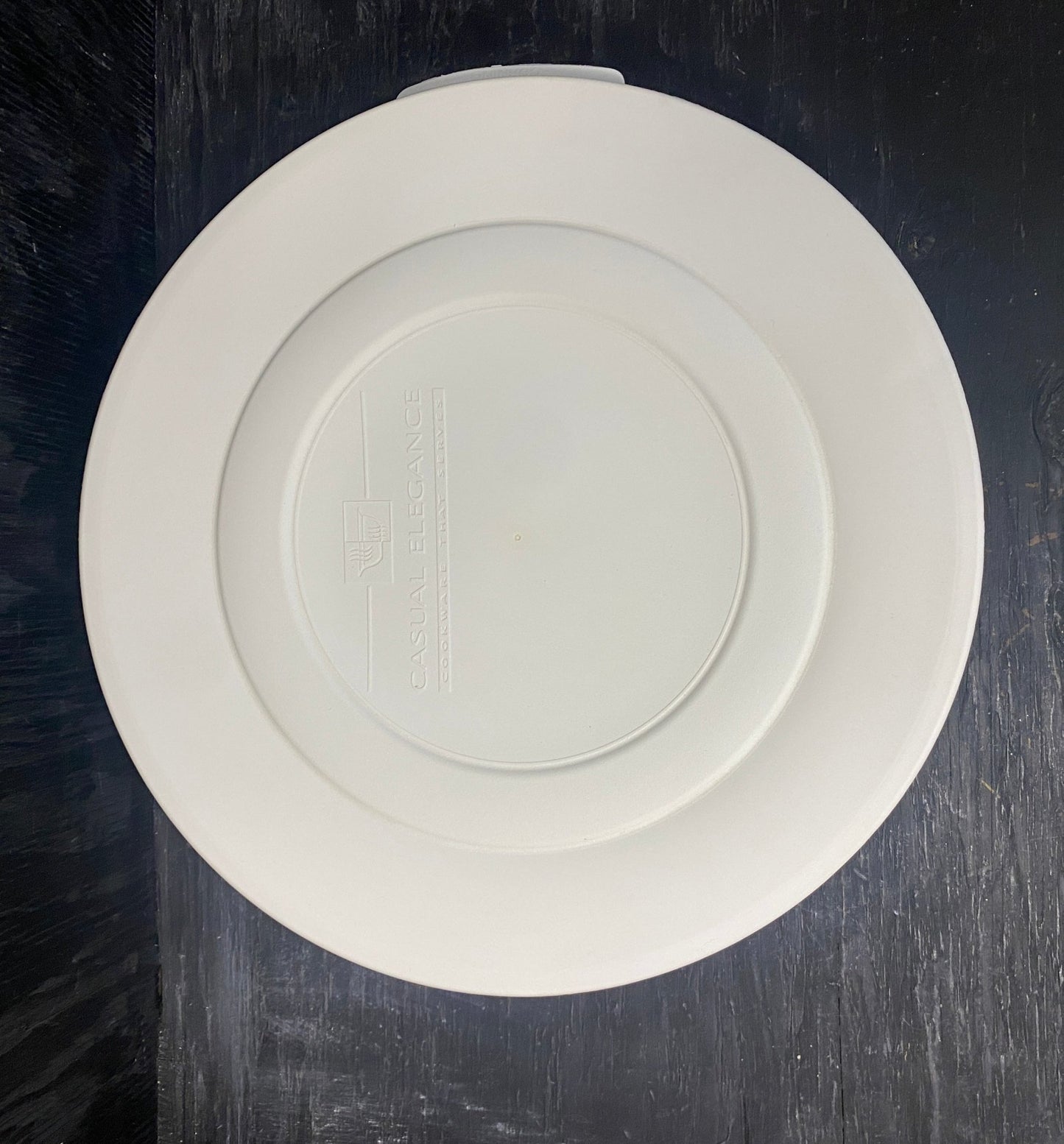 Corning Ware Casual Elegance Covered Casserole Dish