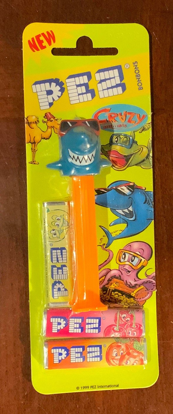Crazy Animals shark Pez Dispenser
