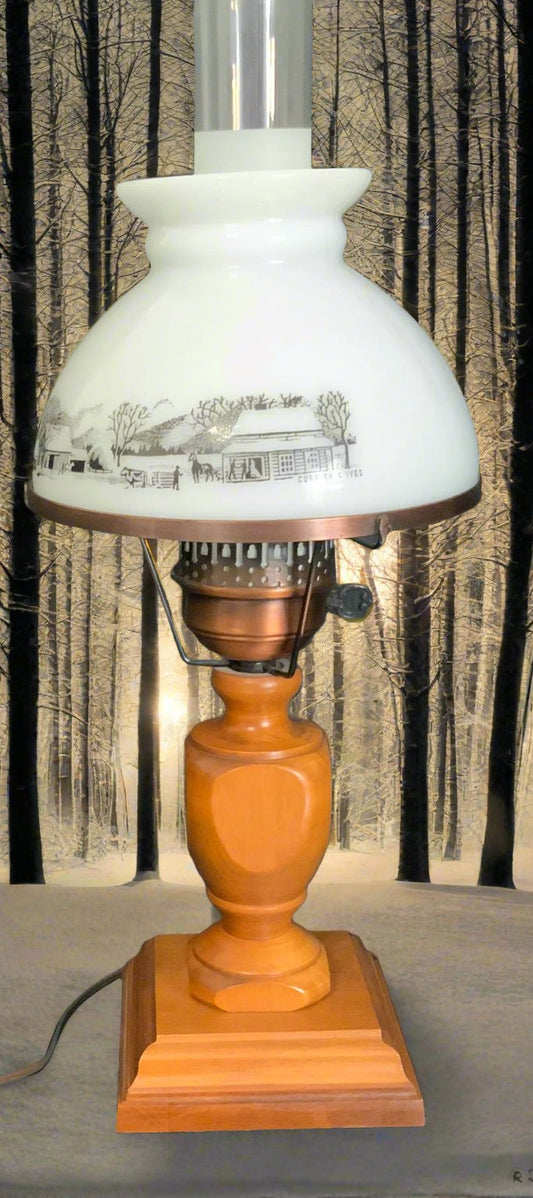 Currier and Ives Vintage Desk Table Lamp
