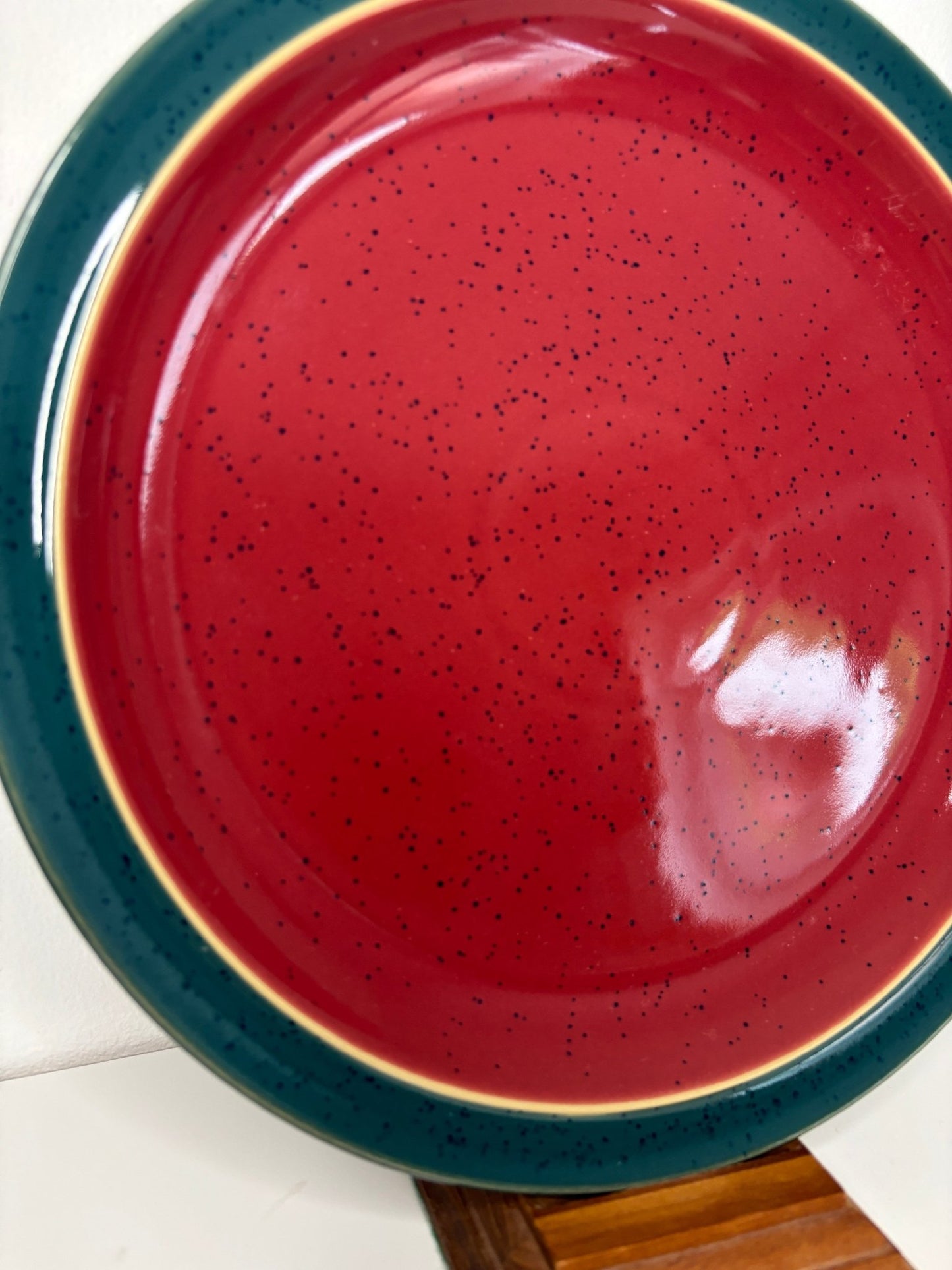 Denby Harlequin Red and Green Dinner Plate with red center and green trim