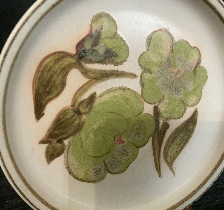 Denby Troubadour Bread Plate with green flowers and stems