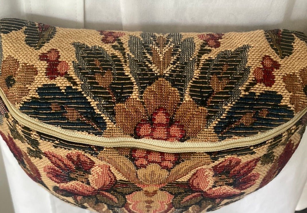 Emerald Woods Ventzia Vintage Fanny Pack