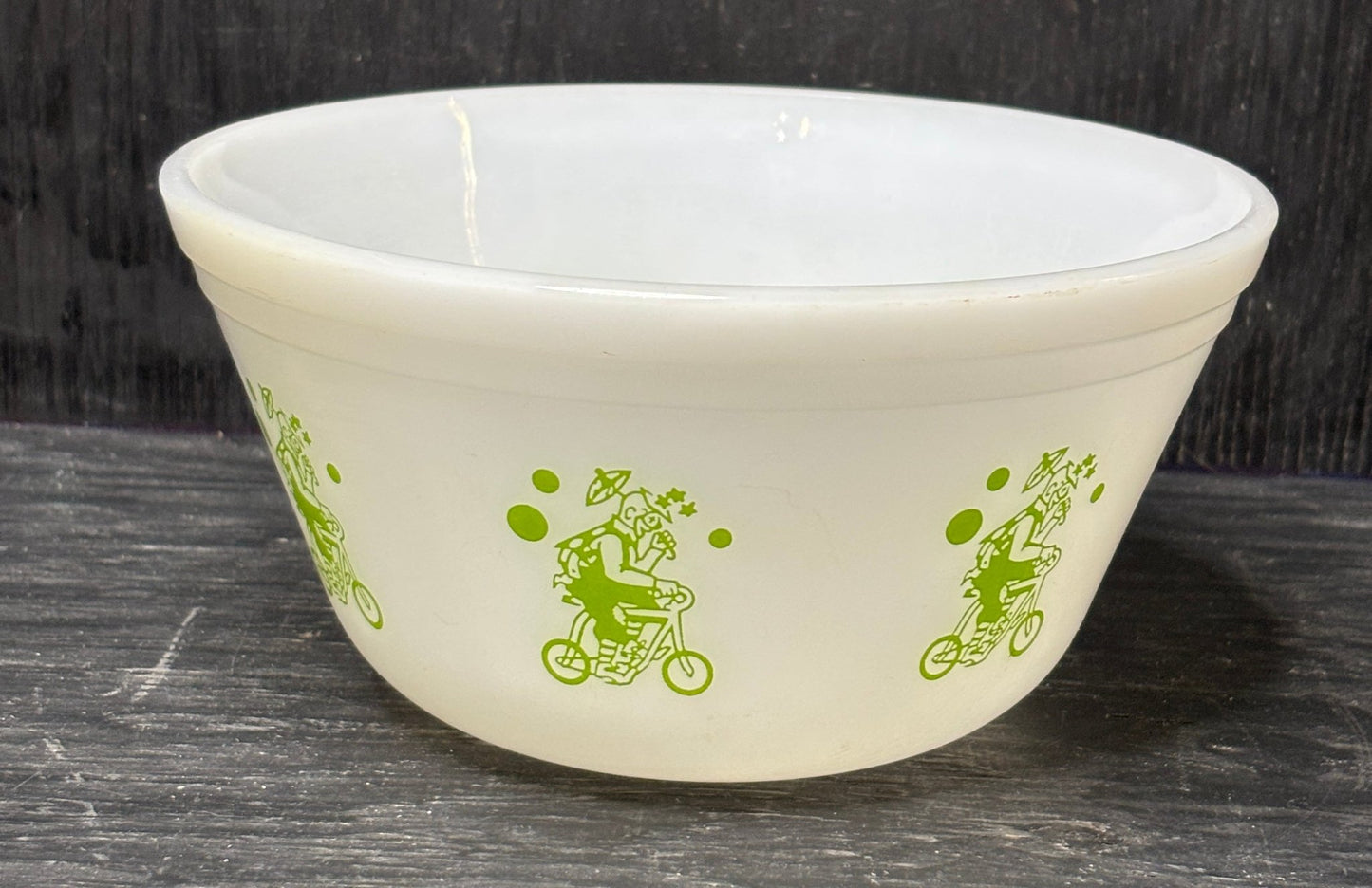 Federal Glass Clown Bicycle 7 Inch Mixing Bowl