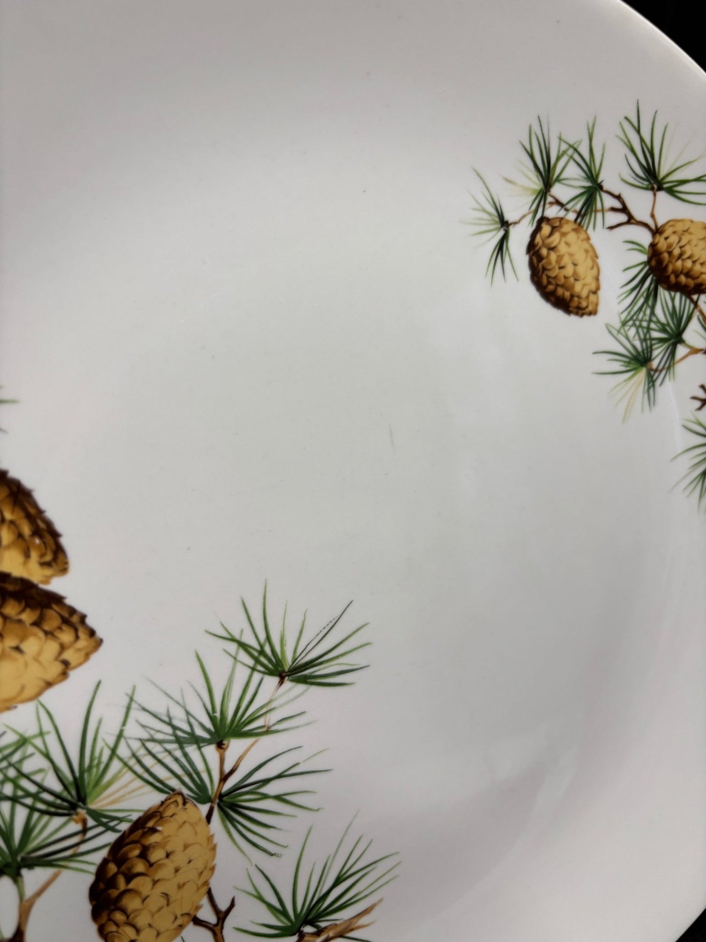 Hallcraft Eva Zeisel Pinecone Plate