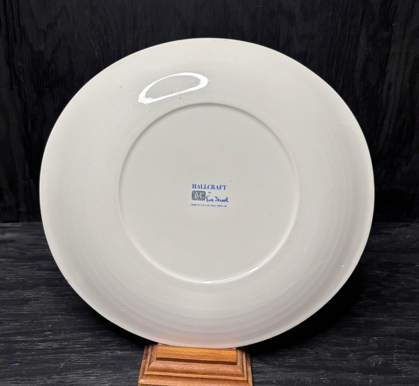 Hallcraft Eva Zeisel Pinecone Dinner Plate