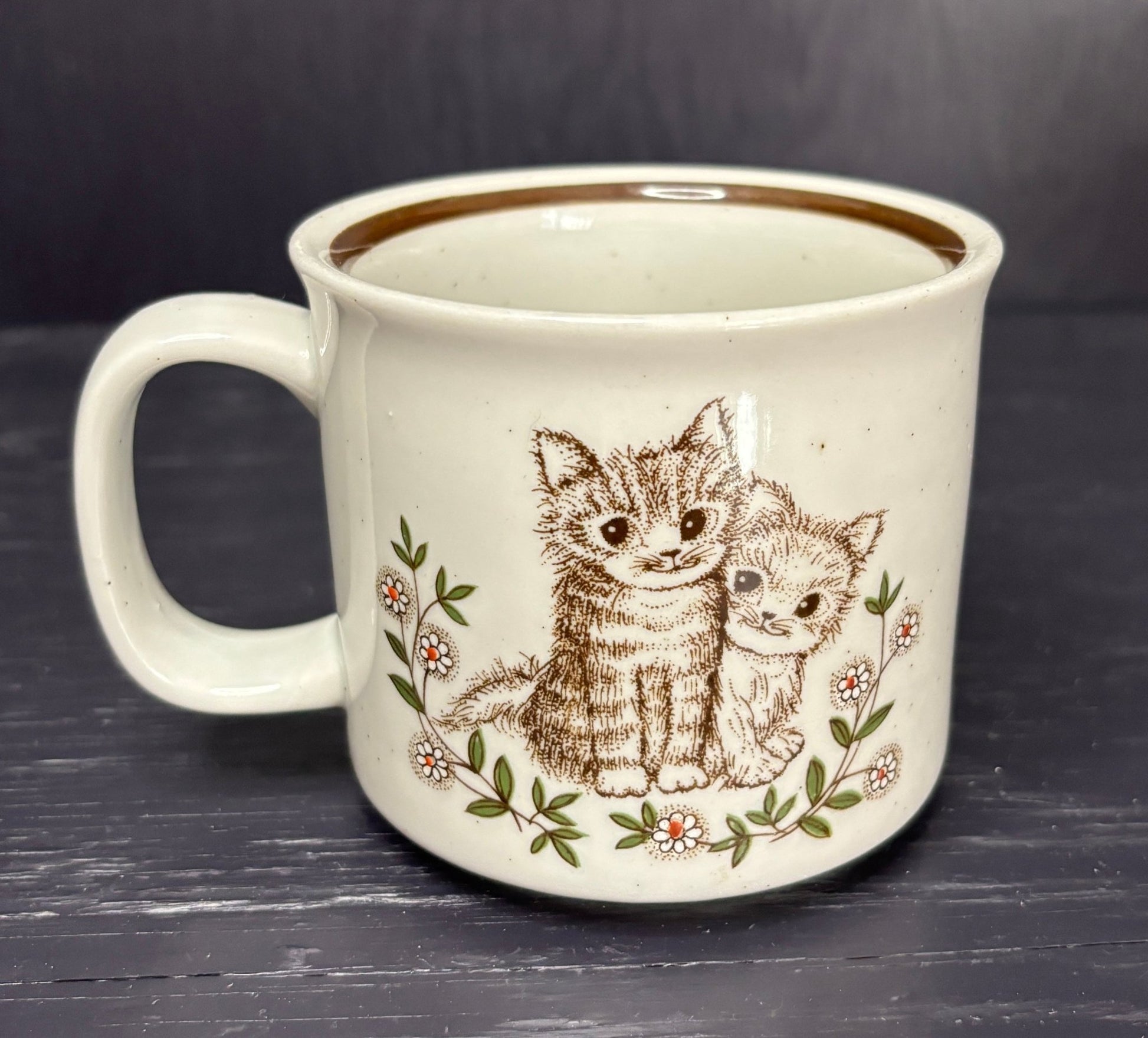 coffee mug with Happy Kittens smiling