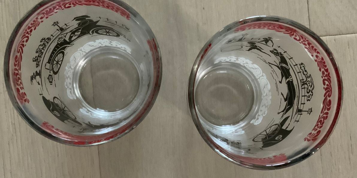 Hazel Atlas Stagecoach Horse and Buggy Glasses