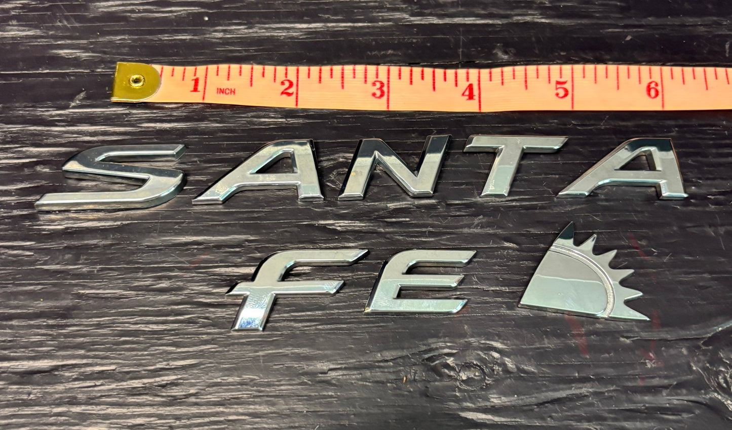 Hyundai Santa Fe Tailgate Badge Emblem Letters Sun Logo