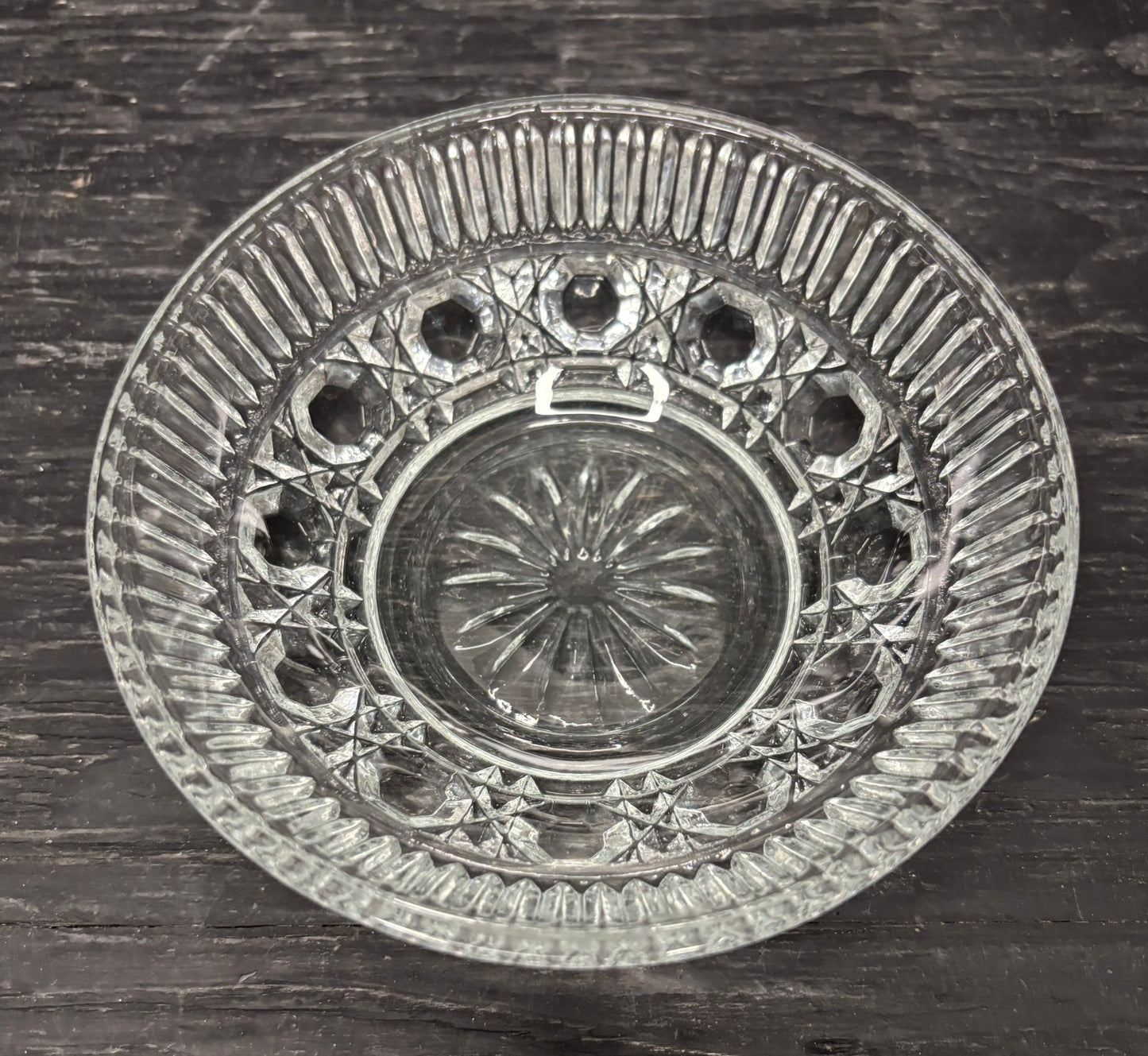 Indiana Glass Windsor Royal Brighton Pattern Dessert Fruit Bowl