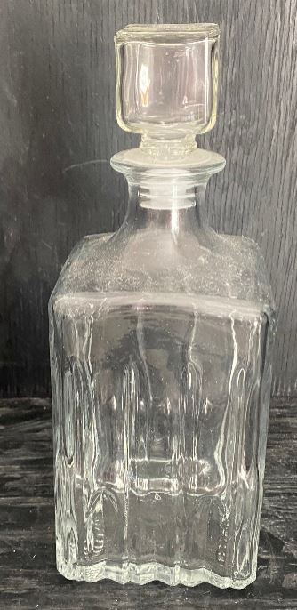 Italian Made Square Glass Whisky Decanter