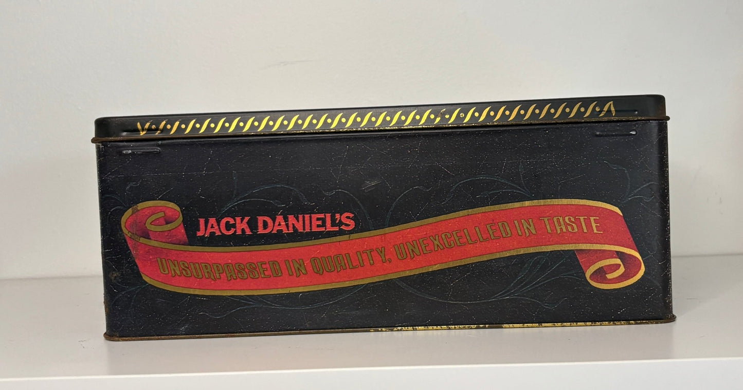 Jack Daniels Old No 7 Gift Tin Bottle and Glasses