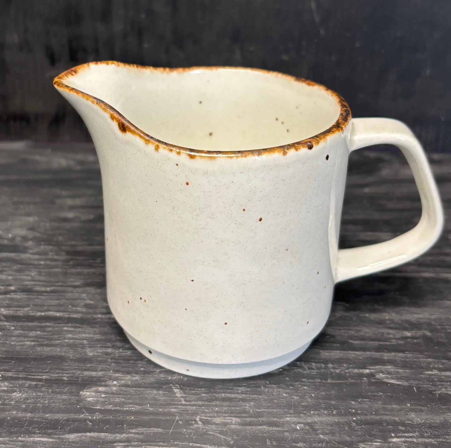 J&G Meakin Lifestyle Creamer