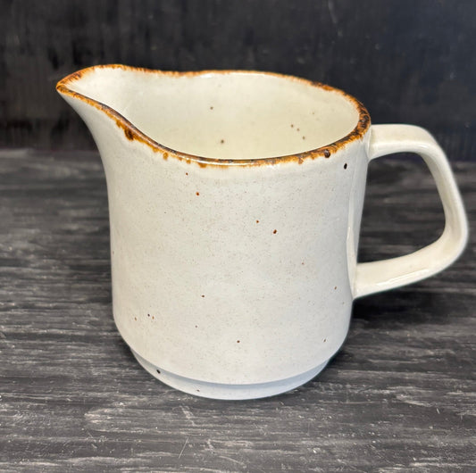 J&G Meakin Lifestyle Creamer