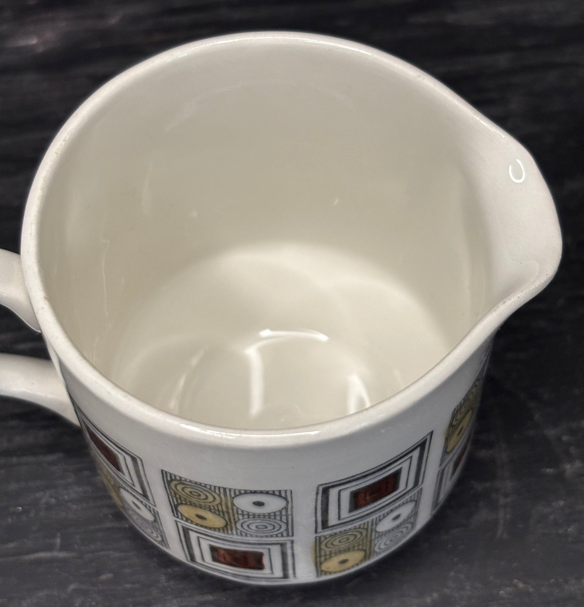 Kathie Winkle Broadhurst Ironstone Rushstone Creamer