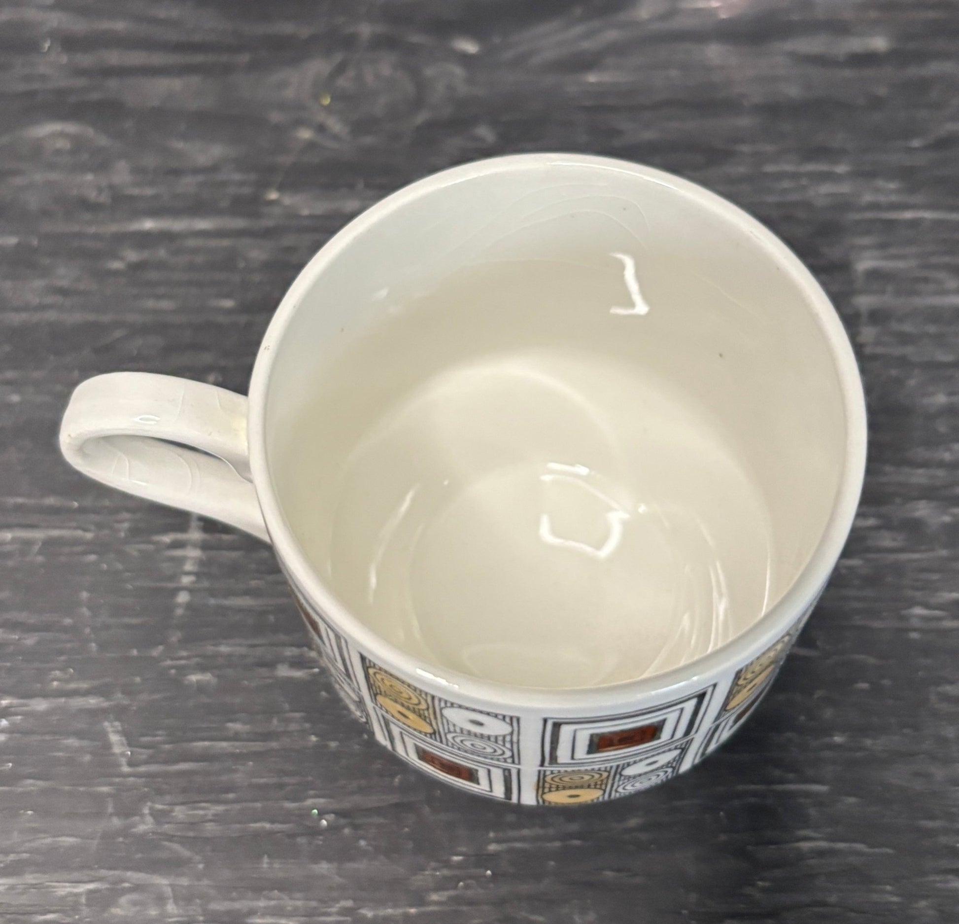 Kathie Winkle Broadhurst Rushstone Teacup