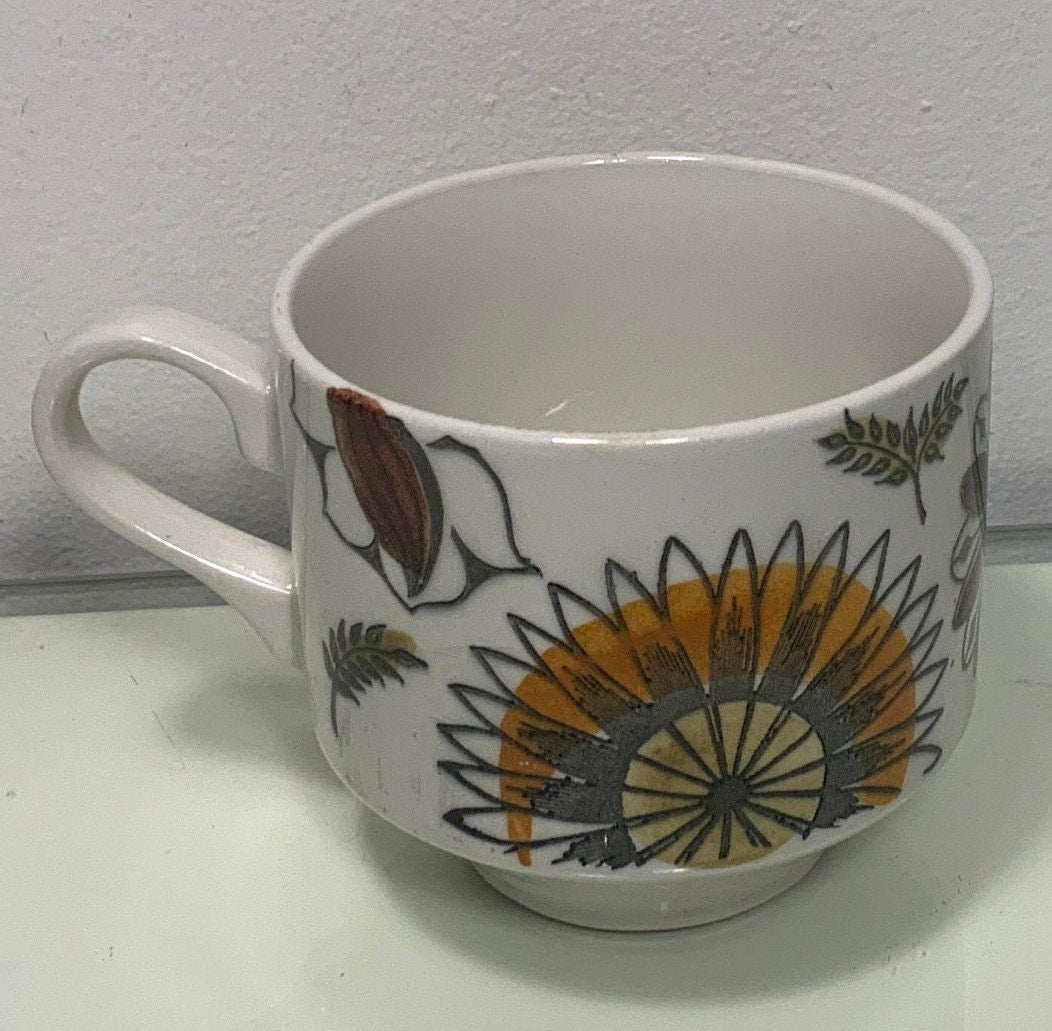 Kathie Winkle Calypso Tea Cups - HLJ at HomeKathie Winkle Calypso Tea CupsTeacupKathie Winkle