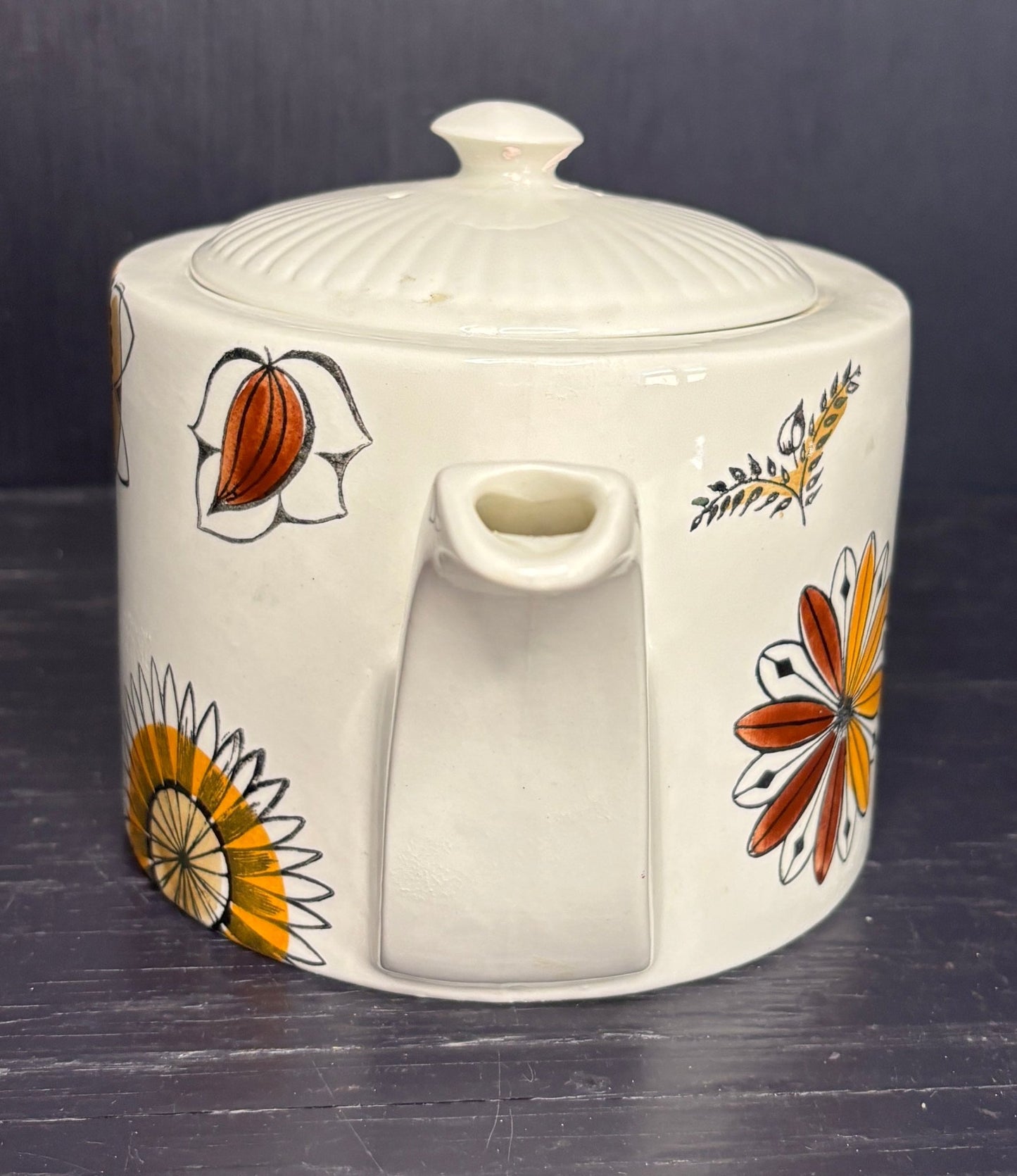 Kathie Winkle Calypso Teapot
