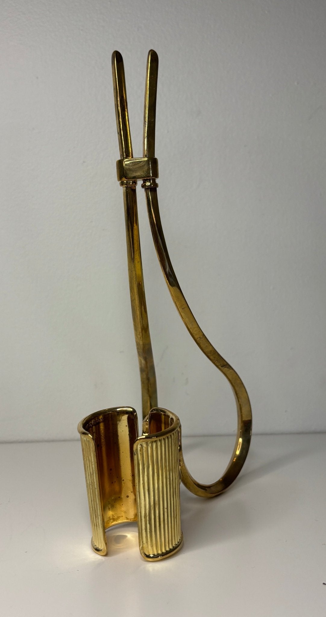 Le Grip Brass Wine Bottle Holder