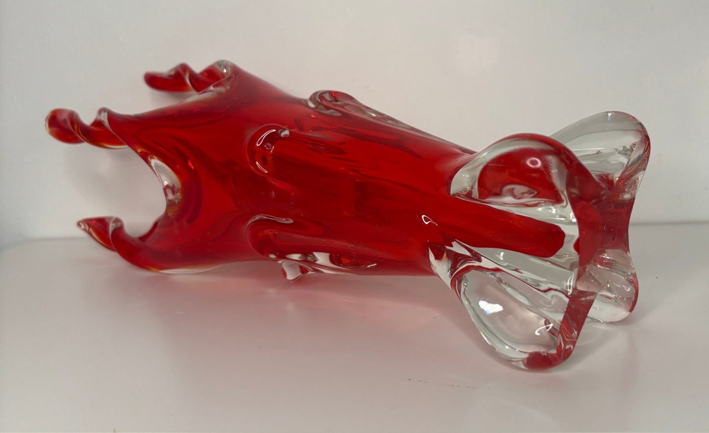 Lorraine Edag Chalet Style Red Four Point Twist Glass Vase