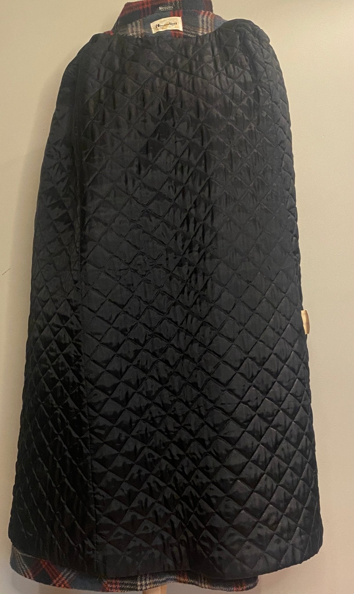 Niccolini Women’s Wool Cape Coat