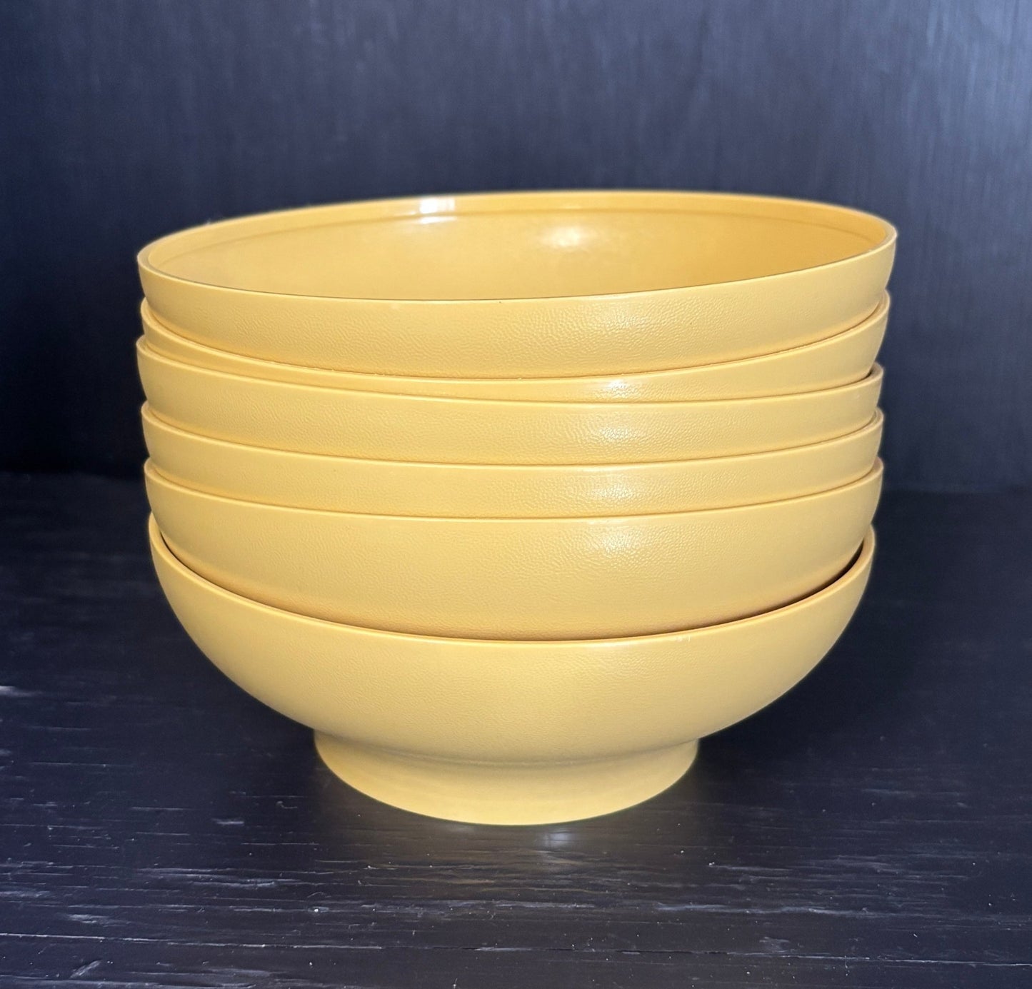 Made in Canada Tupperware Harvest Gold Stackable Bowls Set
