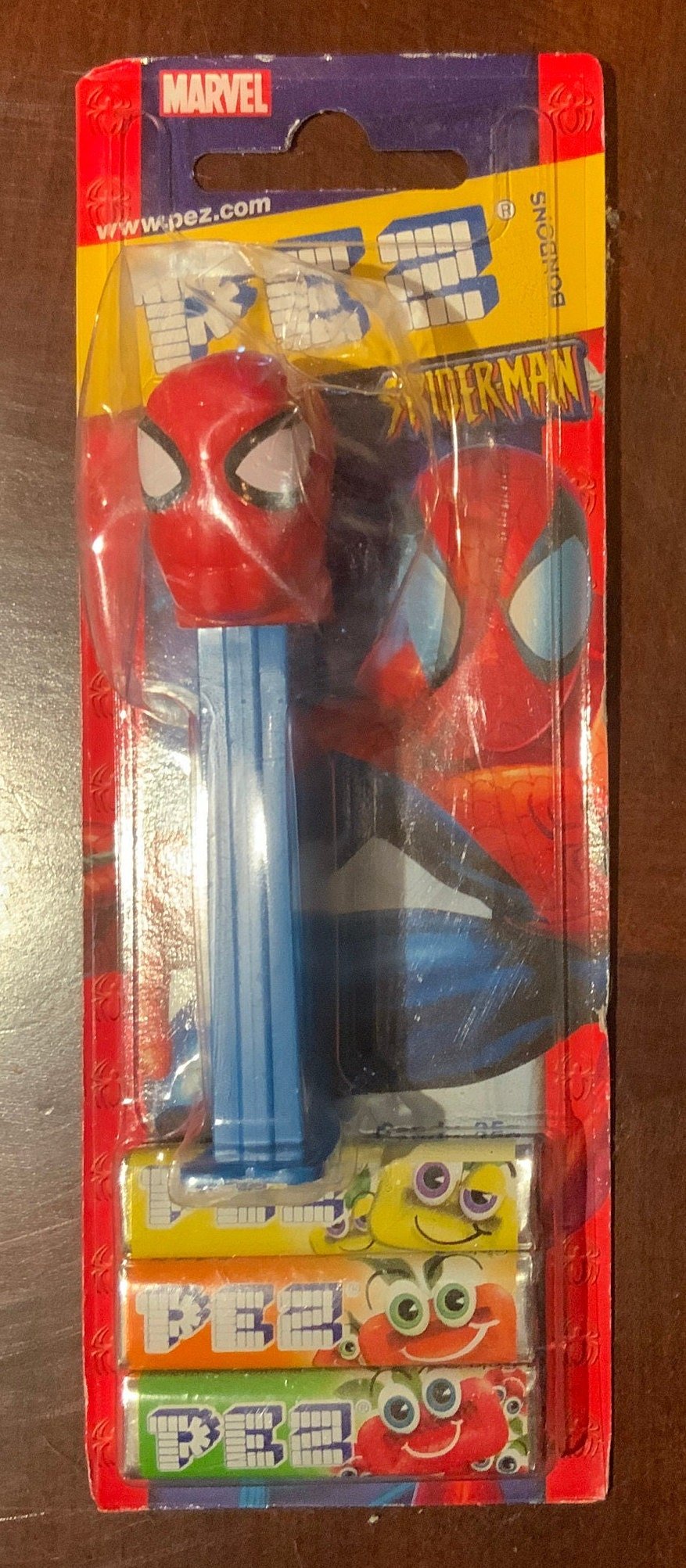 Marvel Spider Man Hulk Pez Dispensers New on Cards