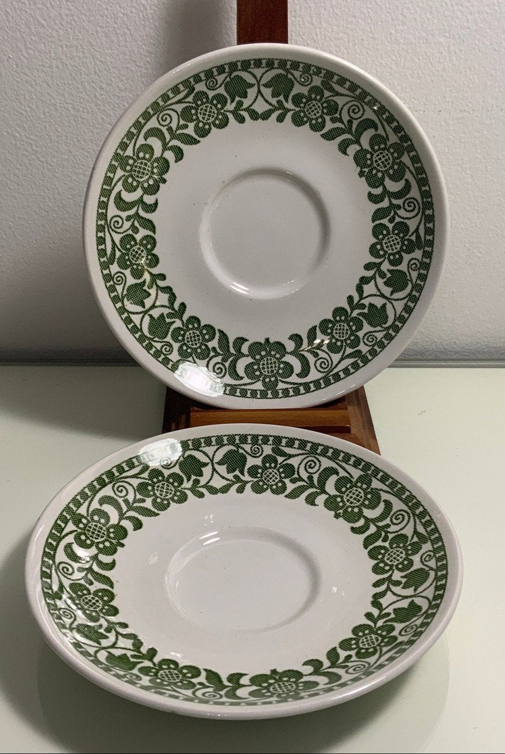 Myott Provence Green Saucers set