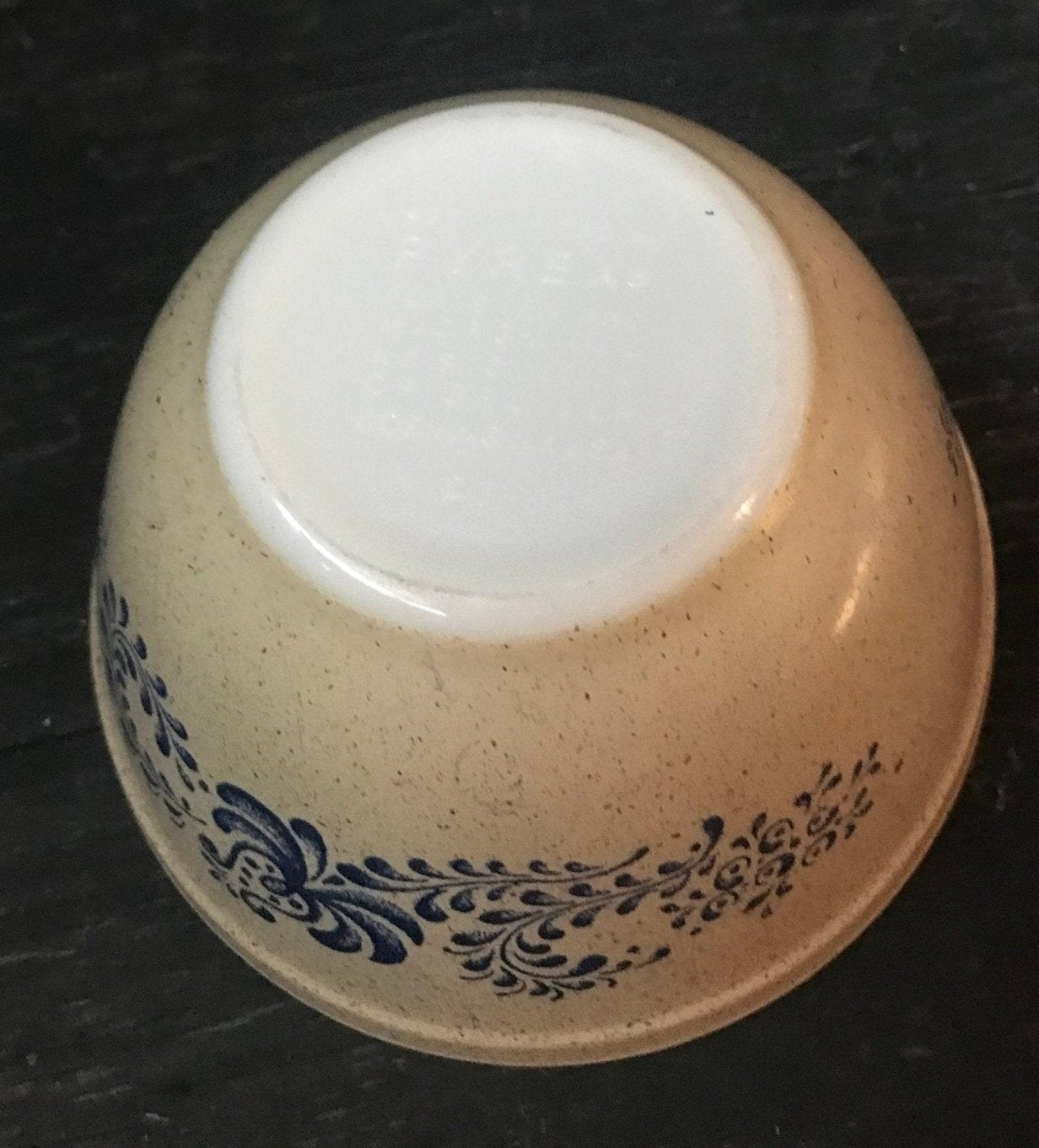 Pyrex 401 Homestead Mixing Bowl