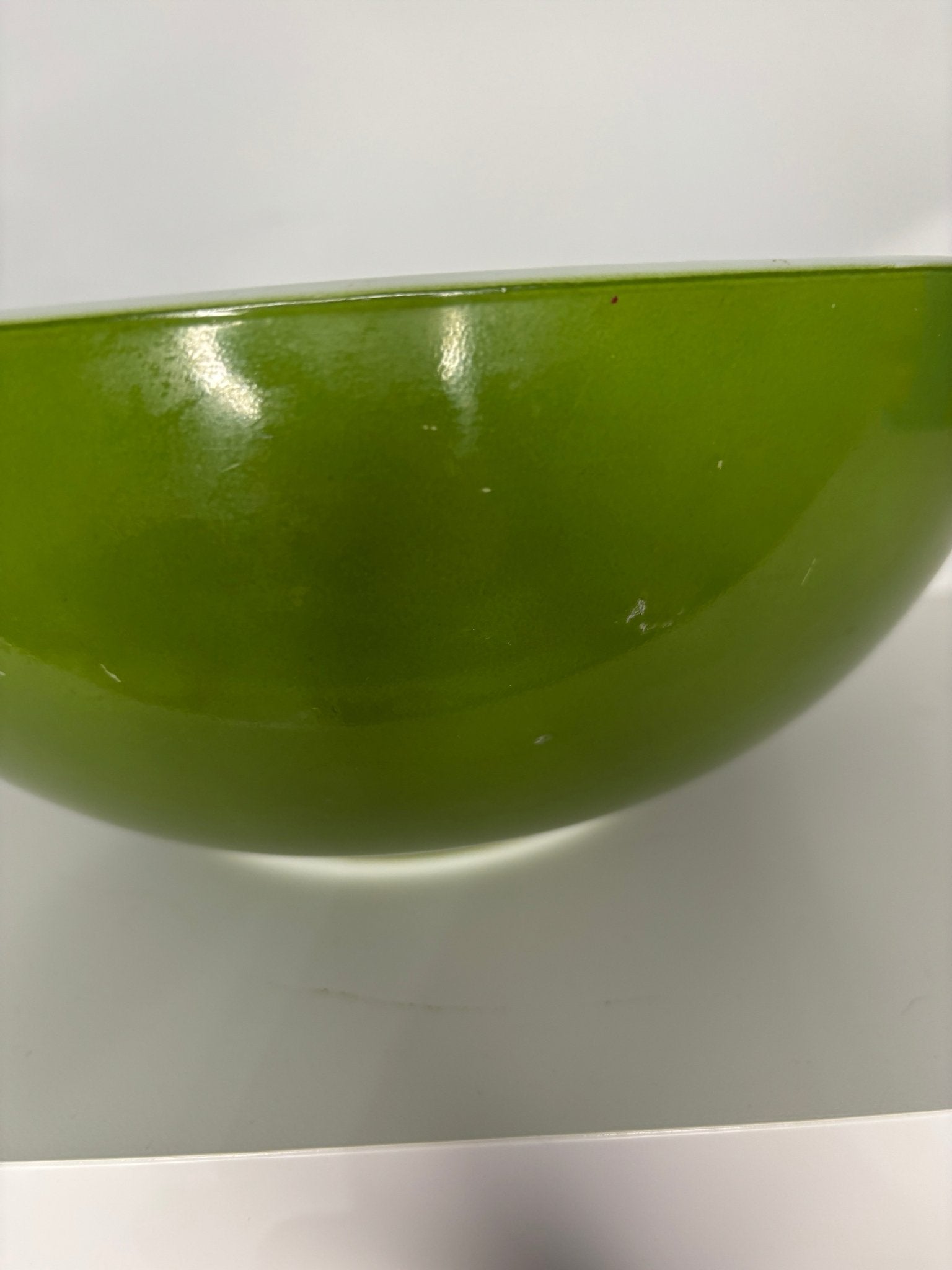 Pyrex Avocado Green 4 Quart Cinderella Mixing Bowl