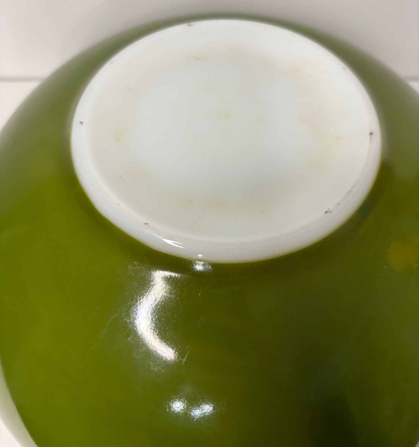 Pyrex Avocado Green 4 Quart Cinderella Mixing Bowl