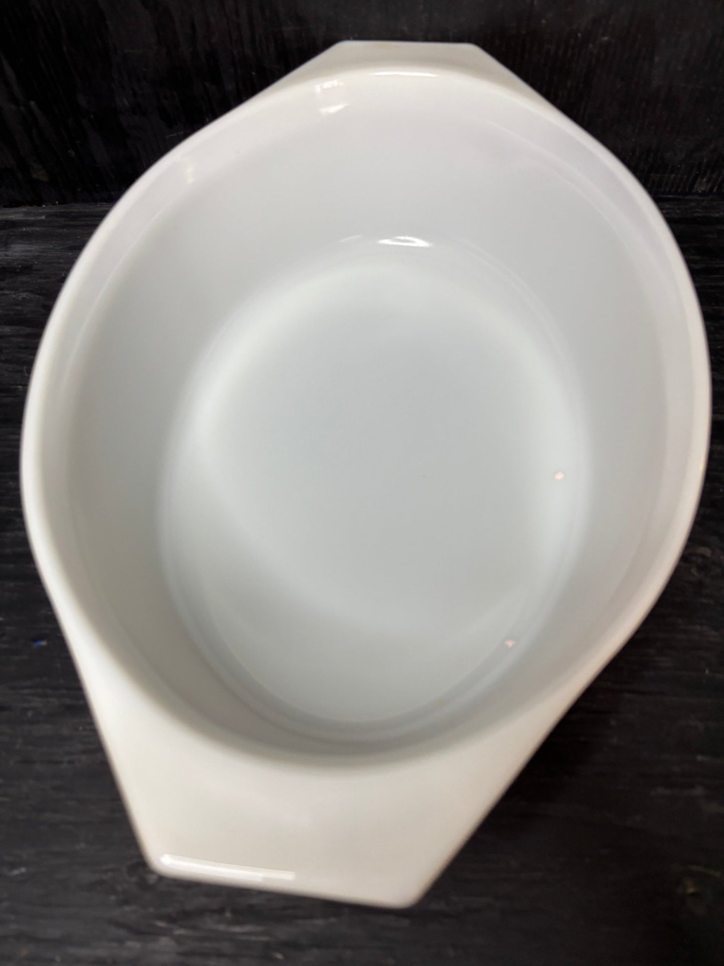 Pyrex Butterfly Gold Casserole Dish
