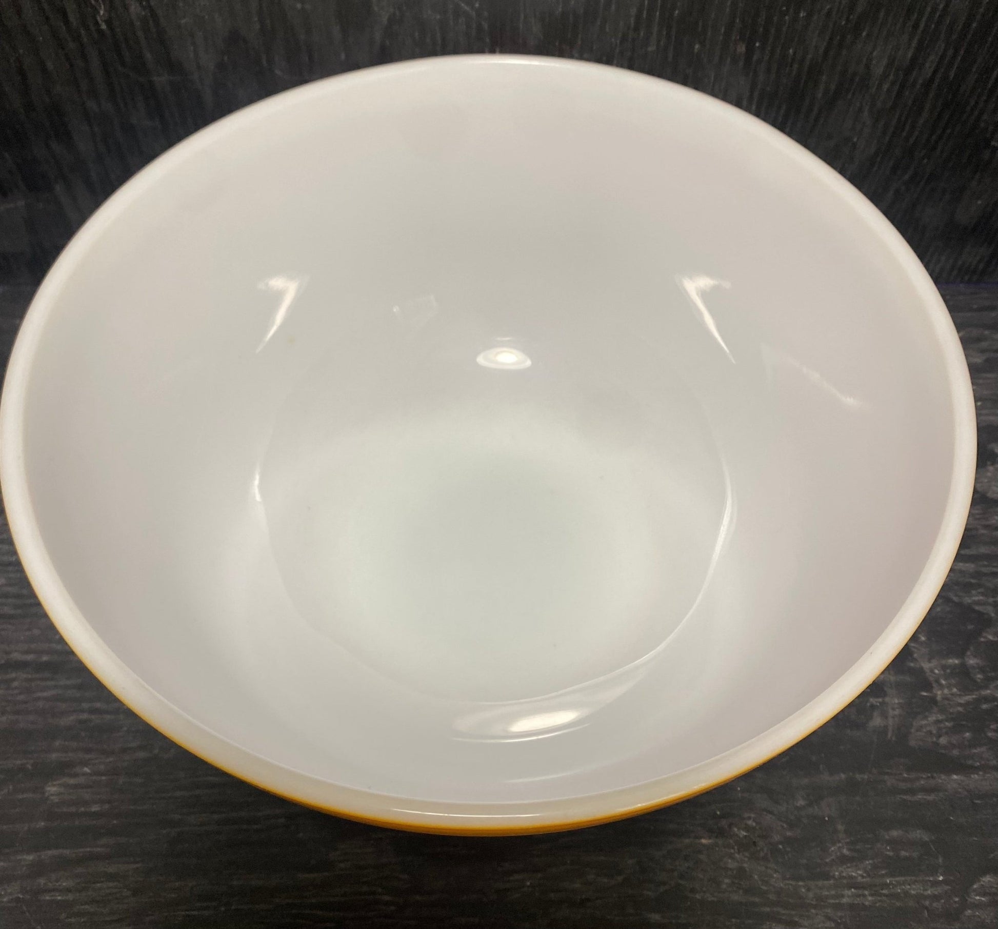 Pyrex Butterfly Gold Mixing Bowl