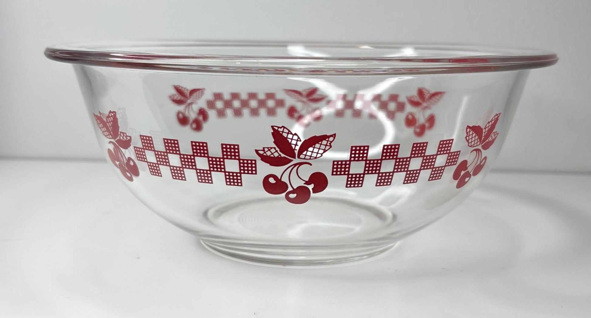Pyrex Cherry Design Glass Bowl