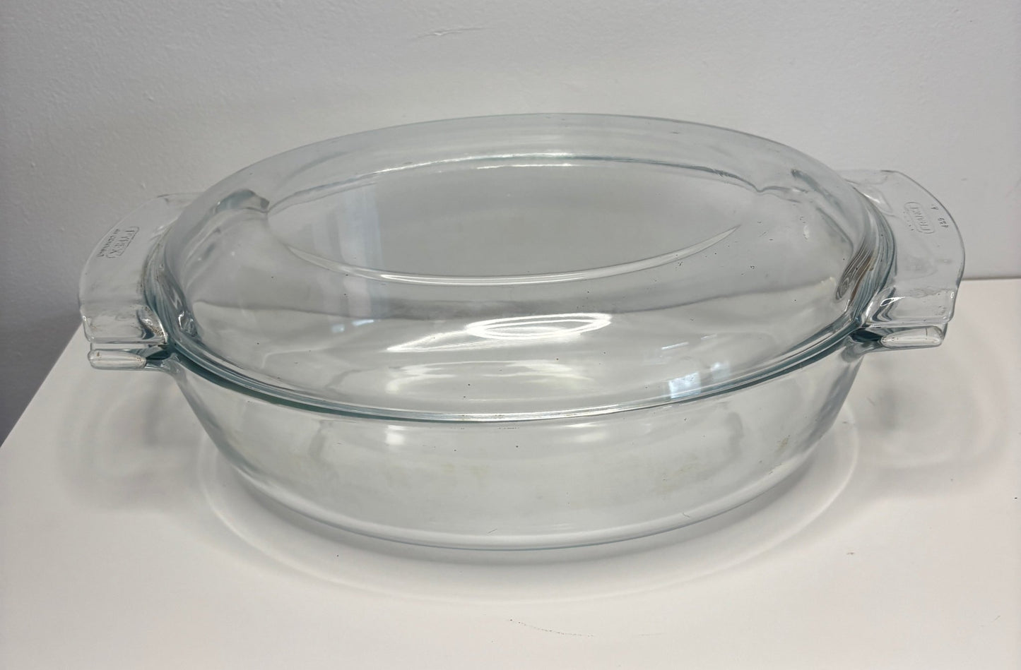 Pyrex De Corning France 459 A 2.5L Casserole Dish with Lid
