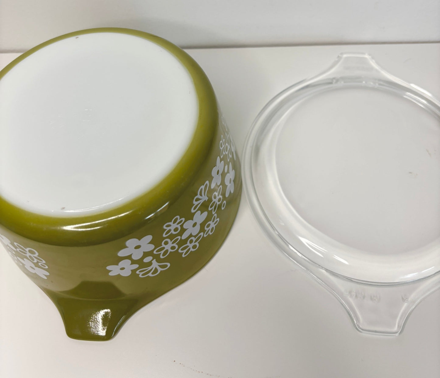 Pyrex Spring Blossom 1 Quart Round Casserole Dish