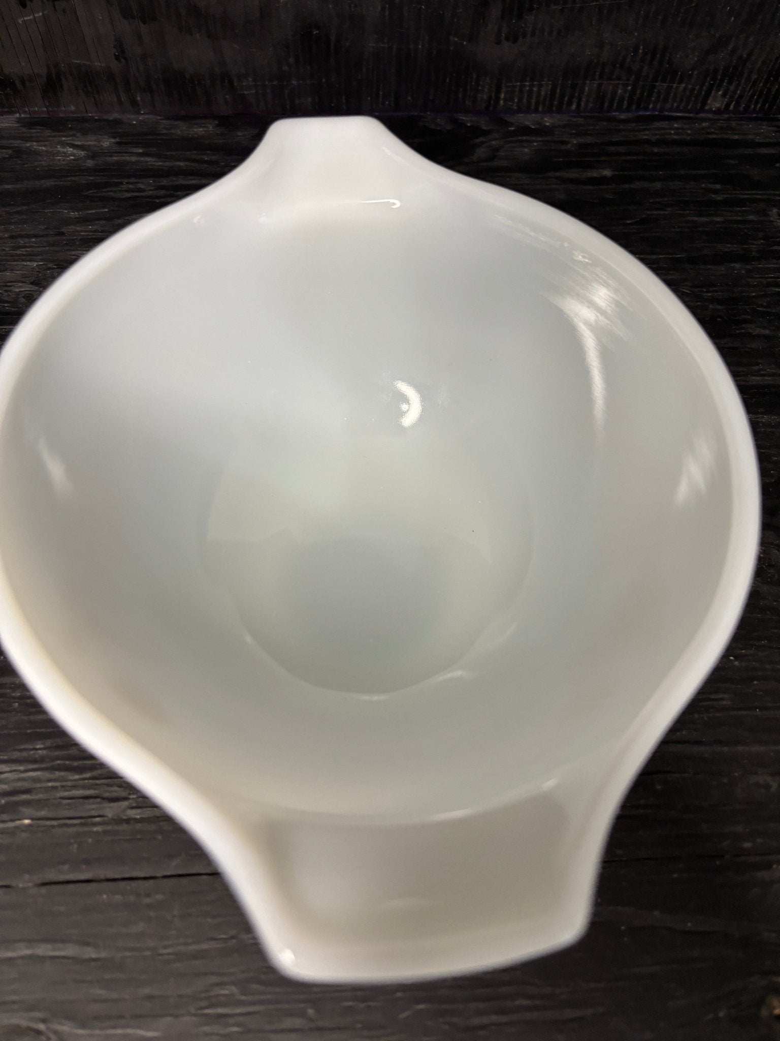 Pyrex White Butterfly Gold Mixing Bowl