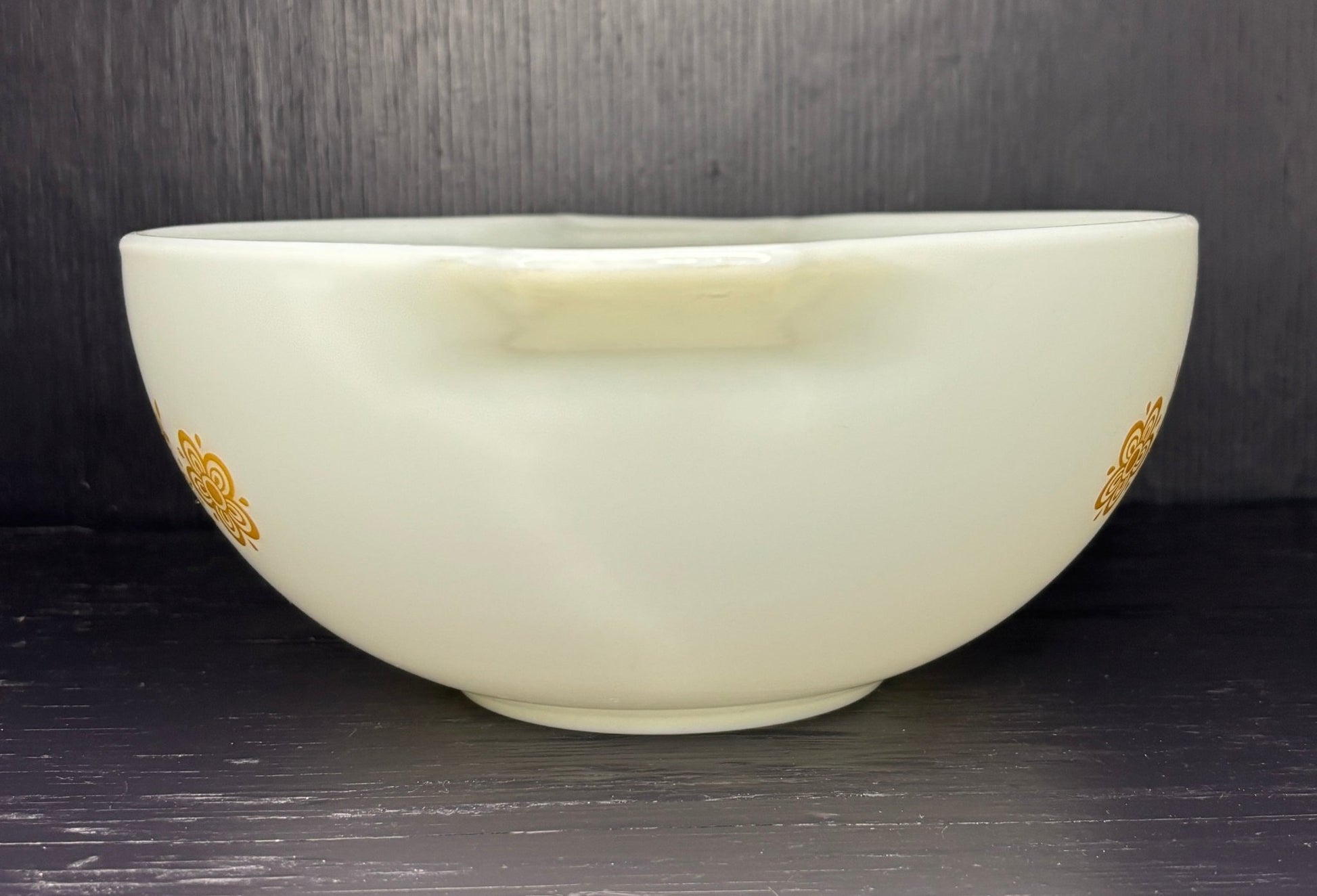 Pyrex White Butterfly Gold Cinderella Mixing Bowl