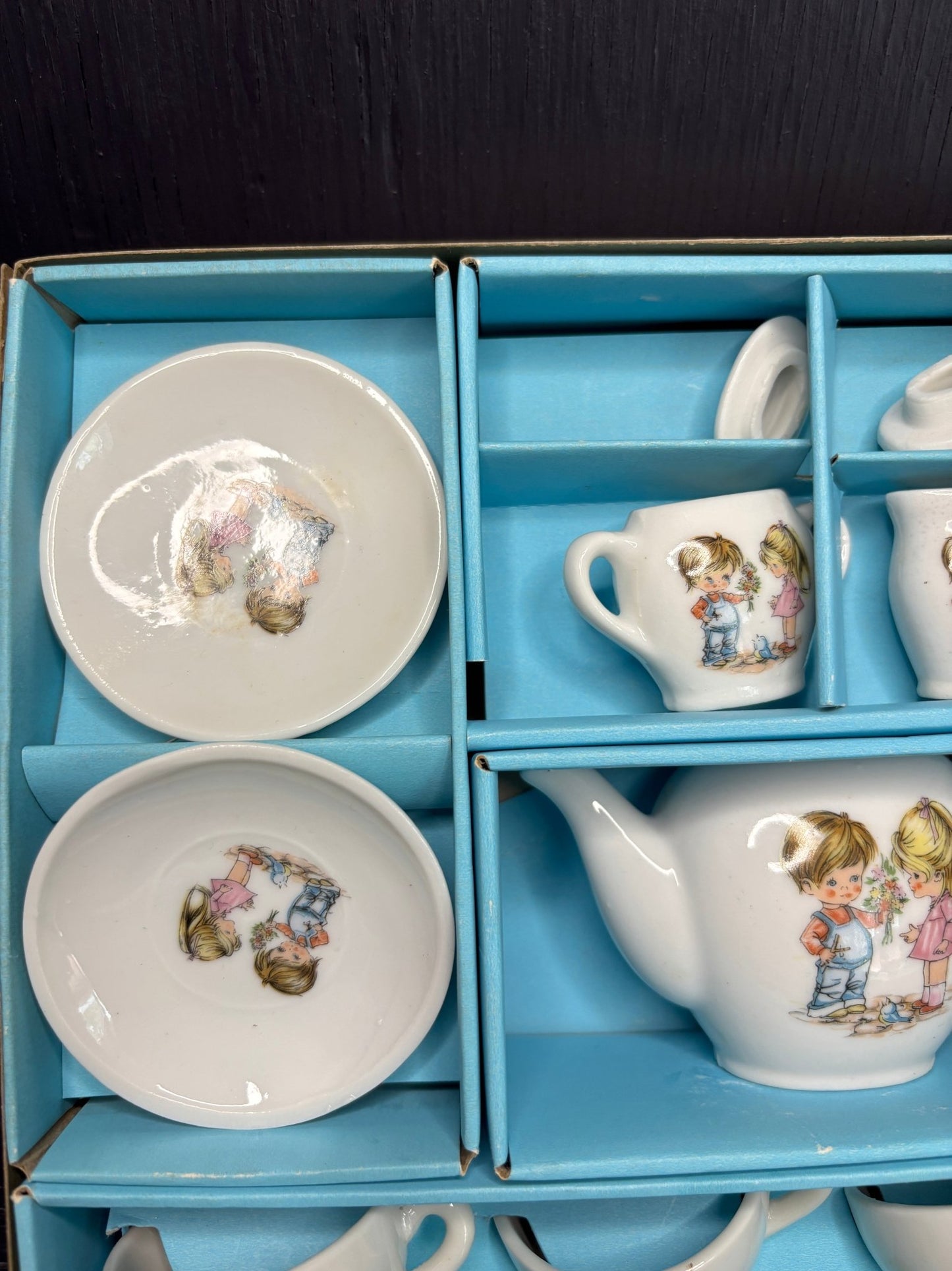 Retro Toy China Tea Set