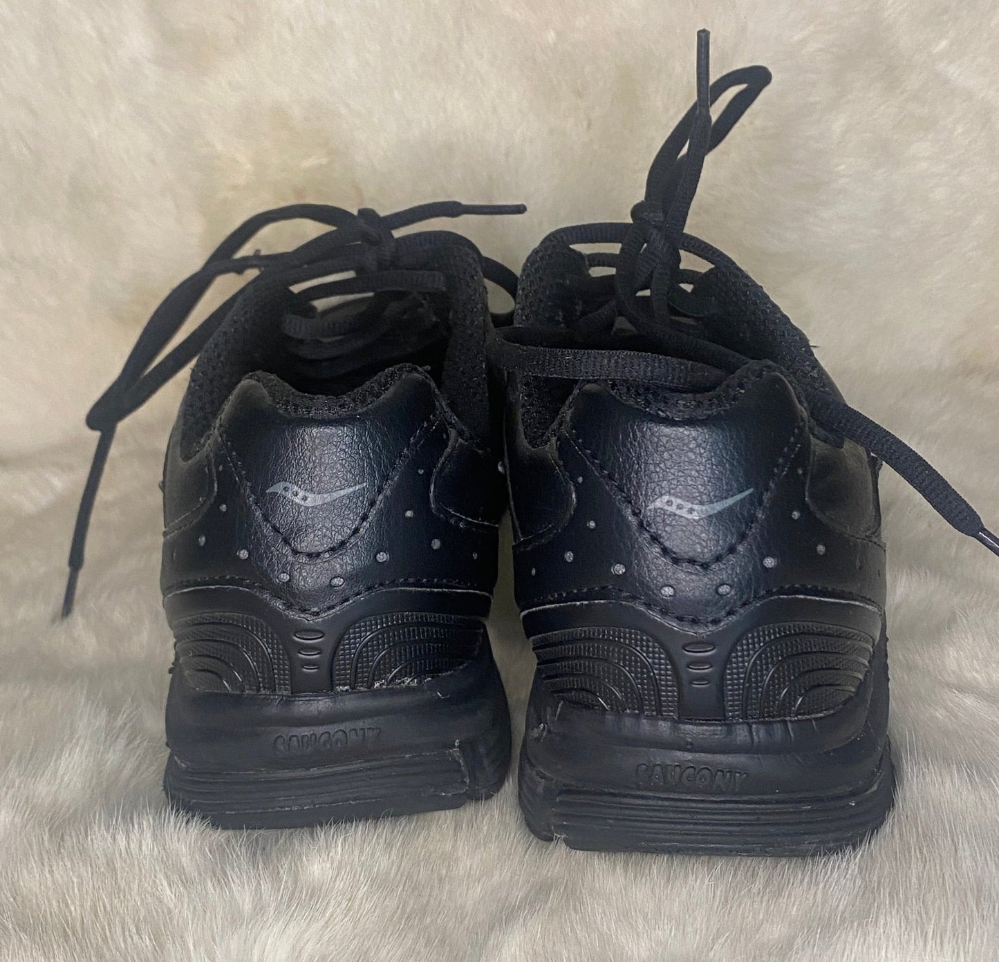 Saucony Grid Integrity ST2 Black Women’s Walking Comfort Shoes