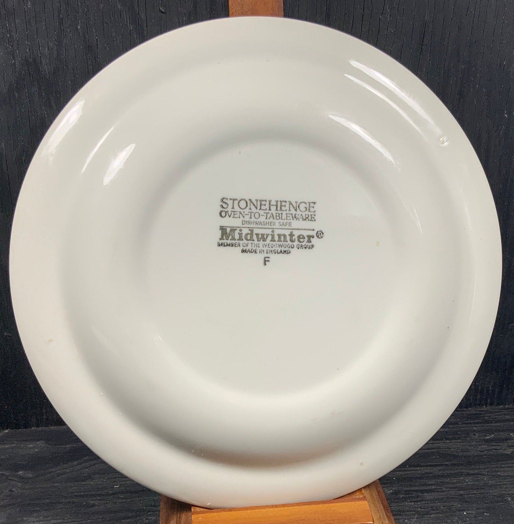 Stonehenge Midwinter Cafe Au Lait Bread Plates