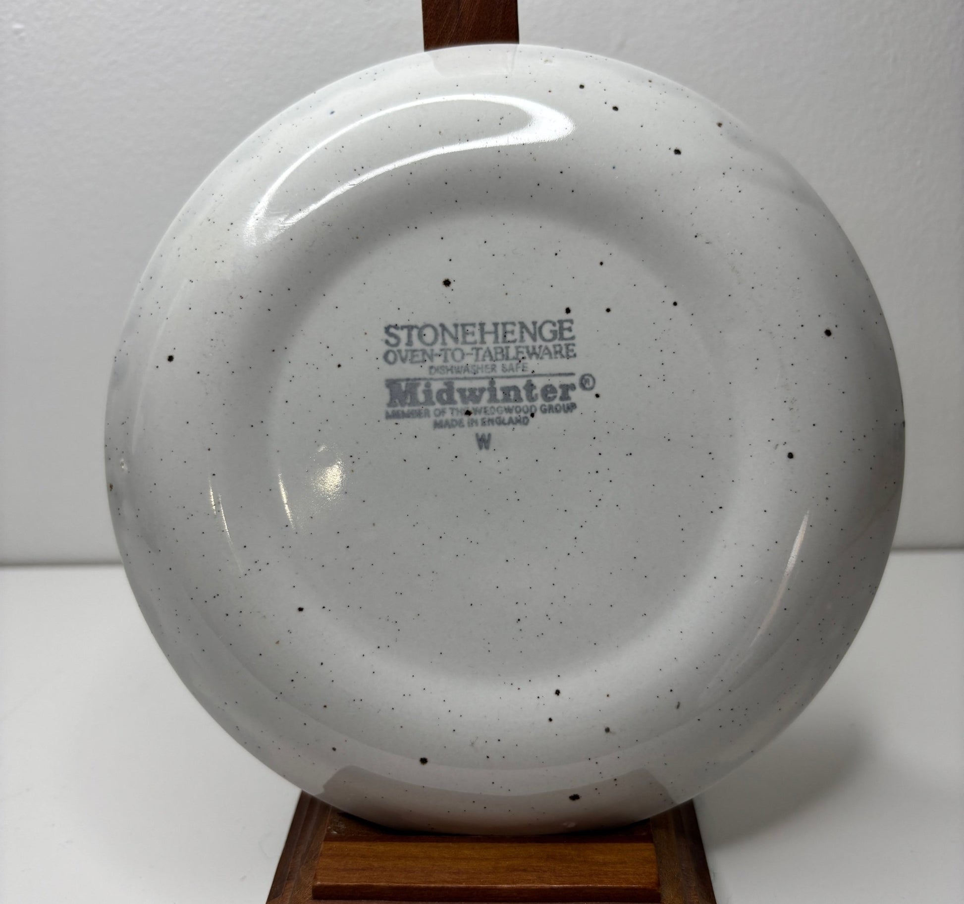 Stonehenge Midwinter Creation Blue Saucers