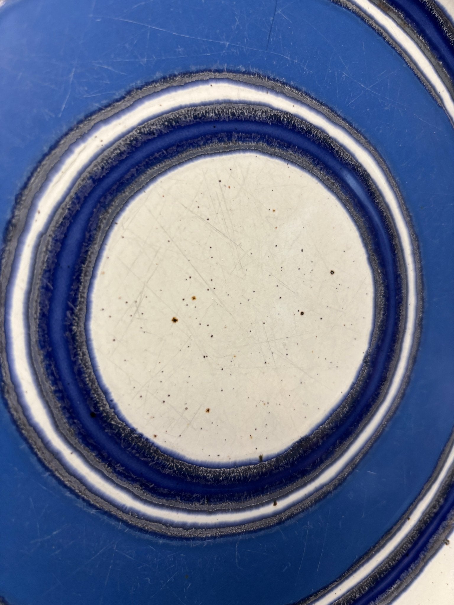 Stonehenge Midwinter Moon Dinner Plate with blue circle pattern
